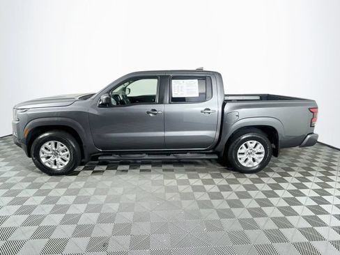Used 2024 Nissan Frontier SV w/ SV Convenience Package RWD image 5