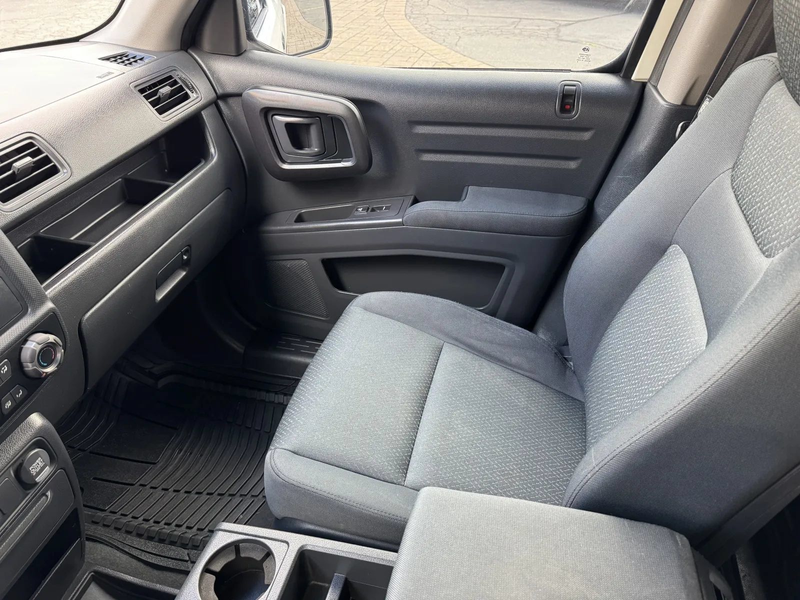 Used 2012 Honda Ridgeline Sport image 21