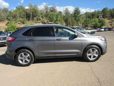 Certified 2022 Ford Edge SEL w/ Convenience Package AWD/4WD image 3