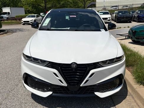 New 2026 Alfa Romeo Tonale w/ Active Assist Package AWD/4WD image 3