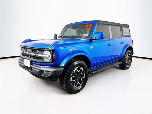 Used 2022 Ford Bronco Outer Banks AWD/4WD image 7