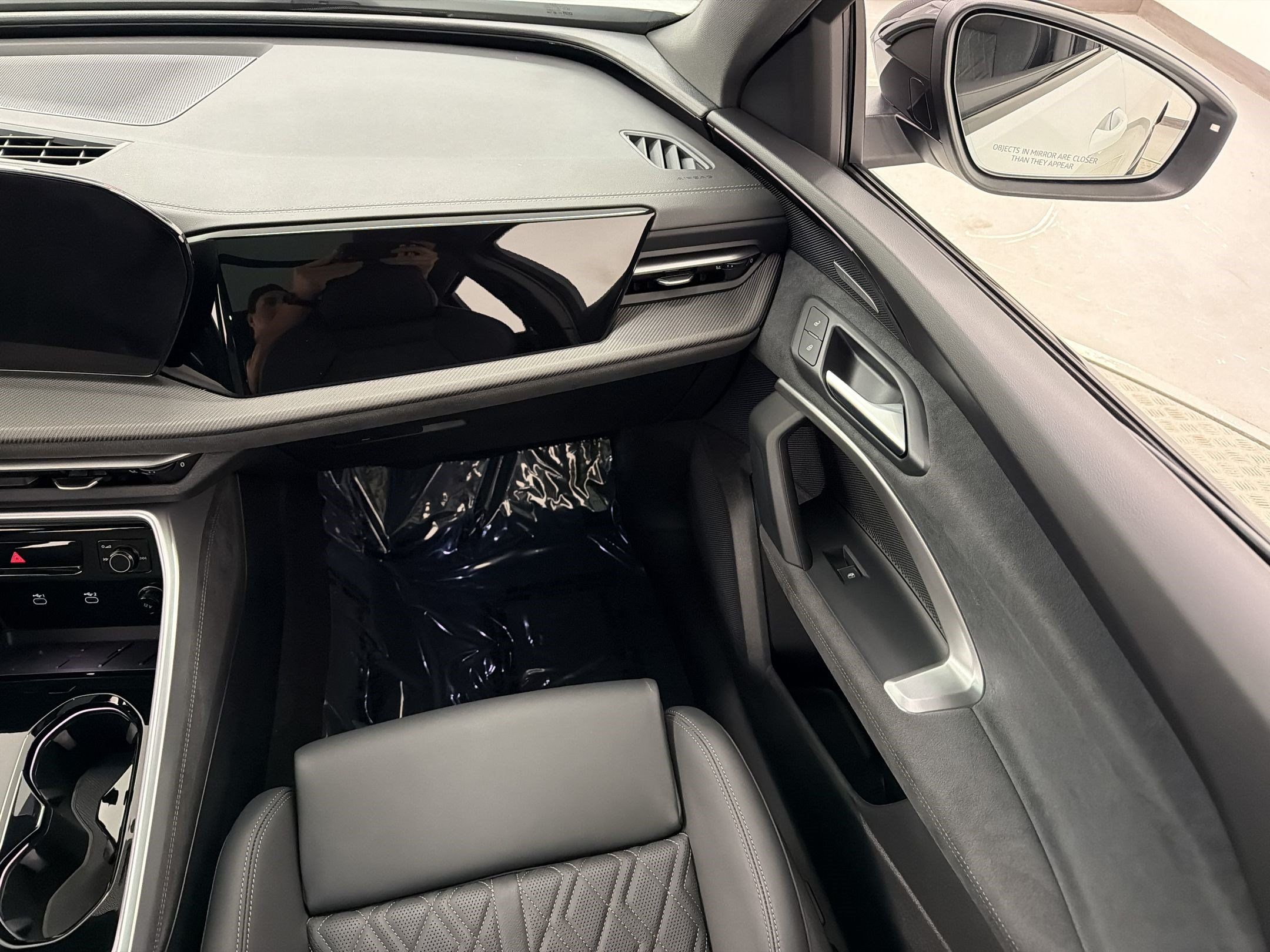 Used 2025 Audi SQ5 Premium Plus AWD/4WD image 28