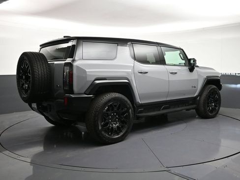 Certified 2026 GMC Hummer EV SUV AWD/4WD image 5