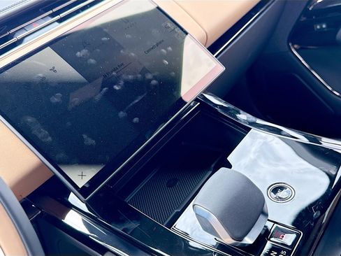 New 2026 Land Rover Range Rover Sport Dynamic SE AWD/4WD image 27