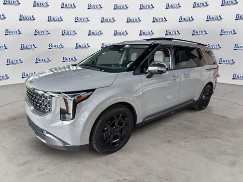 New 2026 Kia Carnival SX w/ SX Dark Edition Package image 3