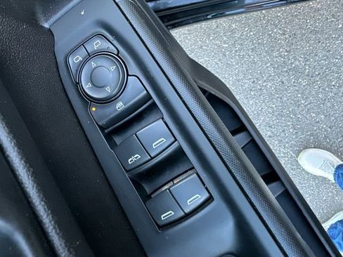 Used 2024 Chevrolet Silverado 1500 Custom image 23