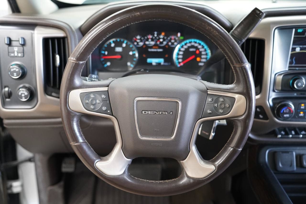Used 2017 GMC Sierra 2500 Denali w/ Duramax Plus Package AWD/4WD image 12