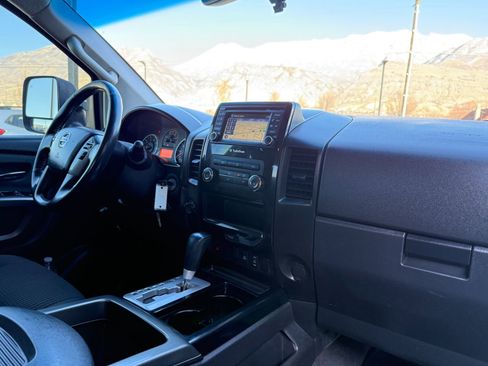 Used 2015 Nissan Titan SV w/ SV Value Truck Package image 13