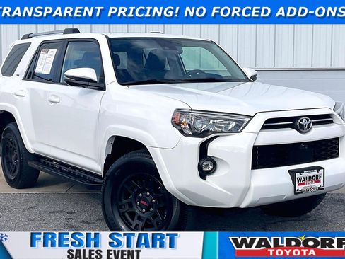 Used 2022 Toyota 4Runner SR5 Premium image 1