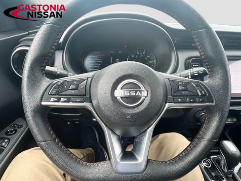 Used 2024 Nissan Kicks SR FWD image 14