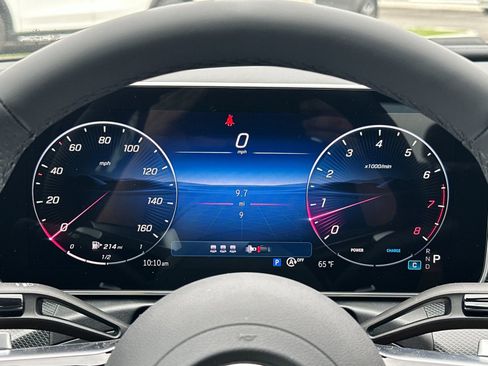 New 2025 Mercedes-Benz C 300 4MATIC Sedan image 29