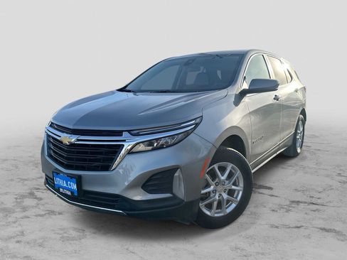 Used 2023 Chevrolet Equinox LT image 1