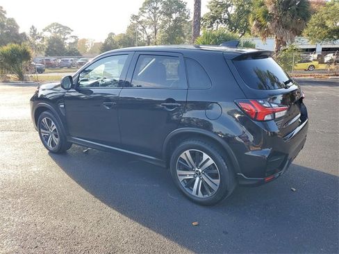 Used 2021 Mitsubishi Outlander Sport ES image 4