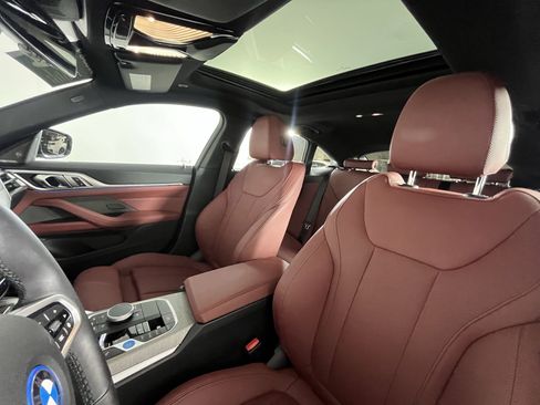 Certified 2025 BMW i4 xDrive40i w/ M Sport Package image 15