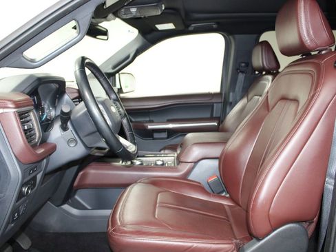 Used 2023 Ford Expedition Max Limited AWD/4WD image 23