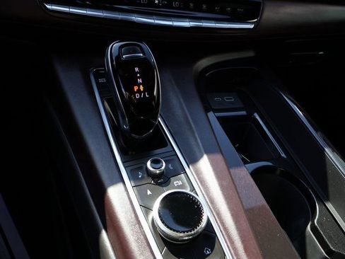 Certified 2021 Cadillac Escalade Sport Platinum AWD/4WD image 39