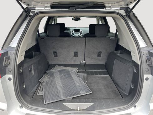 Used 2017 GMC Terrain SLE FWD image 7