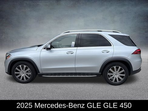 Used 2025 Mercedes-Benz GLE 450 4MATIC image 2