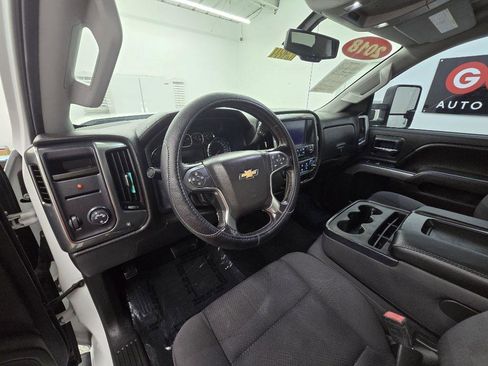 Used 2018 Chevrolet Silverado 2500 LT image 11