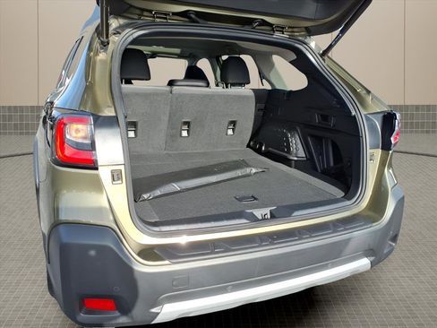 Used 2023 Subaru Outback Limited XT image 25