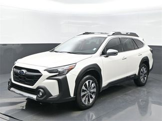 Used 2025 Subaru Outback Touring video 1