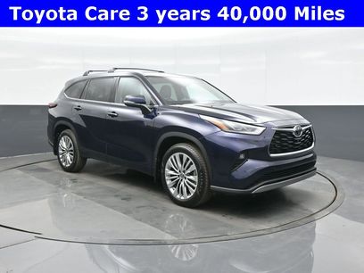 Used 2025 Toyota Highlander Platinum