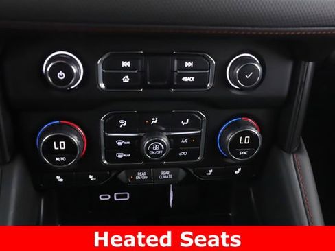 Used 2024 Chevrolet Tahoe RST w/ Luxury Package AWD/4WD image 4