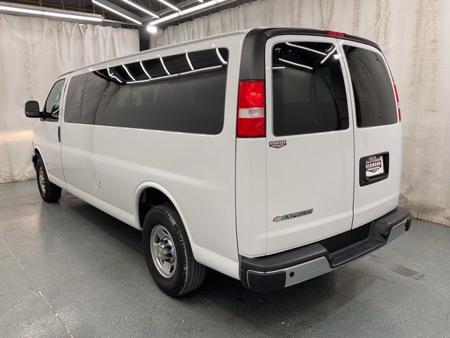 Used 2024 Chevrolet Express 3500 LT w/ LT Preferred Equipment Group RWD image 5