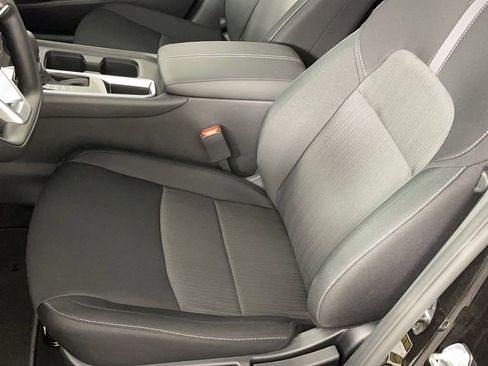 New 2025 Nissan Sentra SV image 12