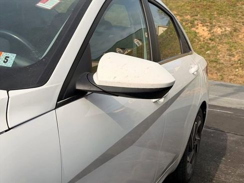 Used 2024 Hyundai Elantra SEL w/ Convenience Package FWD image 25