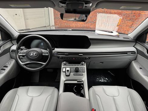Used 2025 Hyundai Palisade SEL AWD/4WD image 13