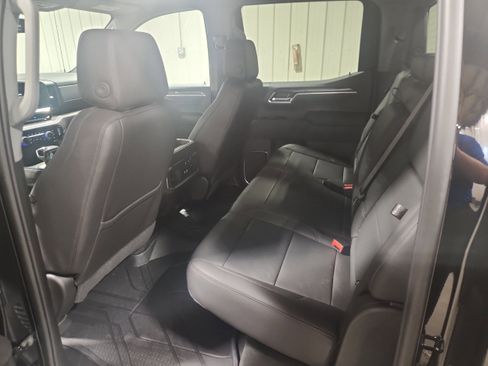 New 2026 Chevrolet Silverado 1500 LTZ w/ LTZ Premium Package image 13