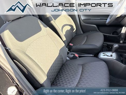 Used 2024 Mitsubishi Mirage ES FWD image 30