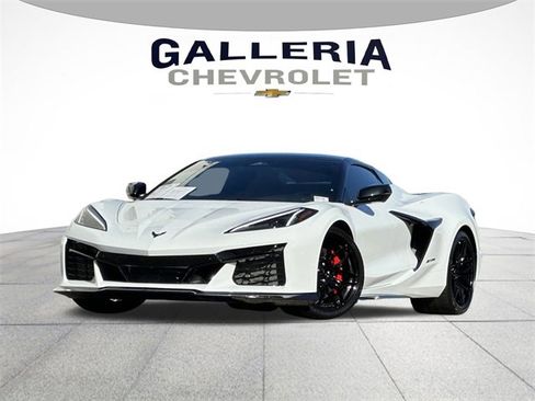Used 2024 Chevrolet Corvette Z06 w/ Battery Protection Package image 2