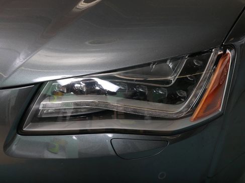 Used 2014 Audi S8 AWD/4WD image 18
