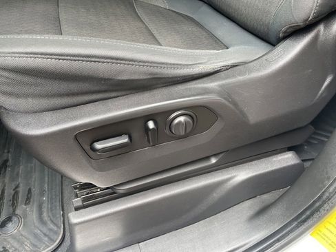 Used 2019 Chevrolet Silverado 1500 RST RWD image 38