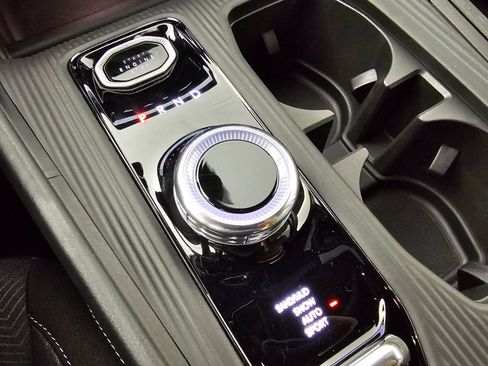 New 2026 Jeep Cherokee Laredo AWD/4WD image 31