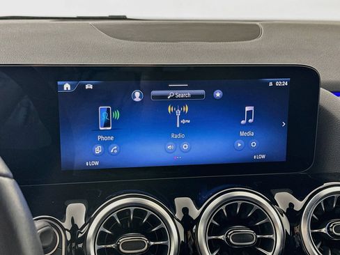 Certified 2025 Mercedes-Benz GLA 250 image 15
