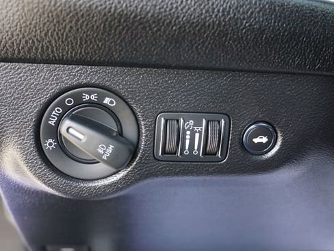 Used 2021 Dodge Challenger R/T Scat Pack RWD image 31