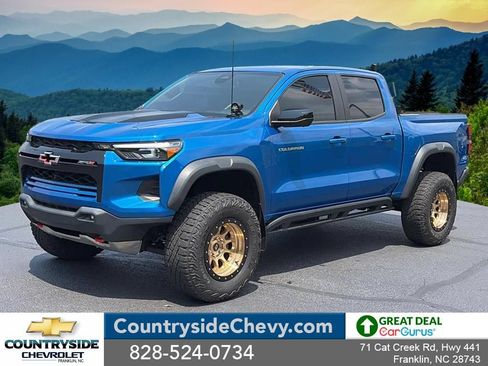Used 2023 Chevrolet Colorado ZR2 w/ ZR2 Convenience Package III AWD/4WD image 1