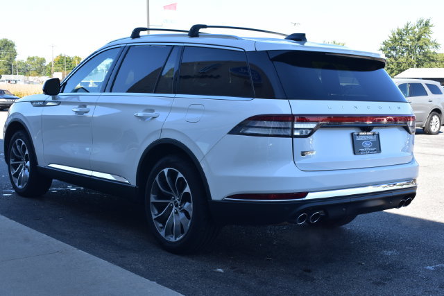 Used 2025 Lincoln Aviator Reserve w/ Illumination Package AWD/4WD image 18