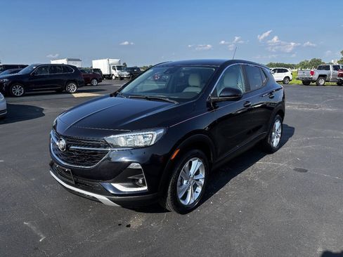 Used 2020 Buick Encore GX Preferred FWD image 2