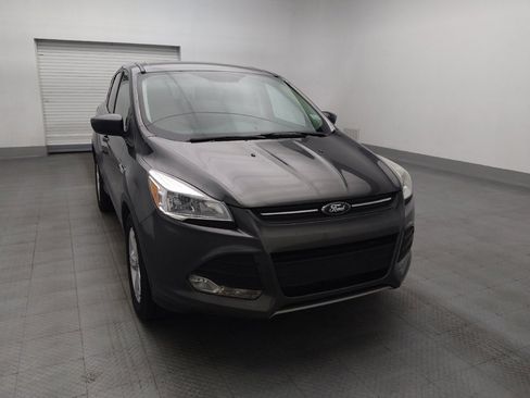 Used 2015 Ford Escape SE FWD image 14