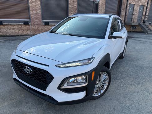 Used 2021 Hyundai Kona SEL image 2