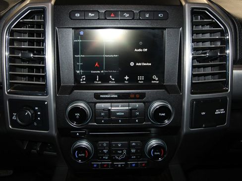 Used 2017 Ford F250 Platinum w/ Platinum Ultimate Package image 17