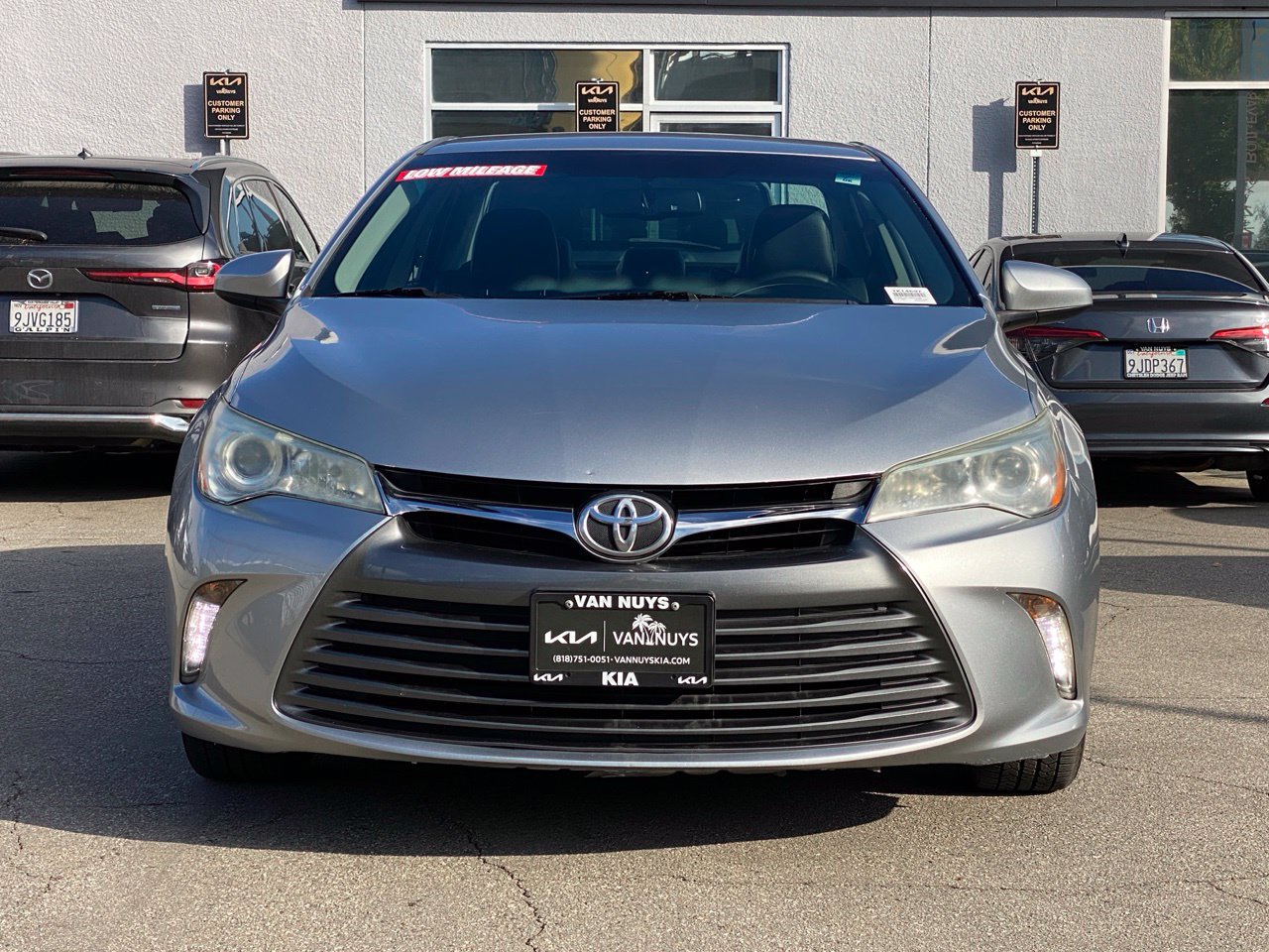 Used 2016 Toyota Camry XLE w/ Convenience Package FWD image 9