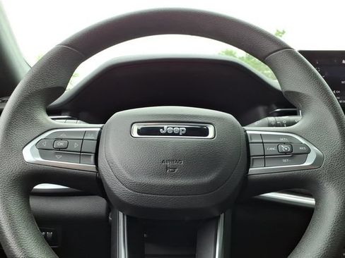 Used 2024 Jeep Compass Sport AWD/4WD image 22