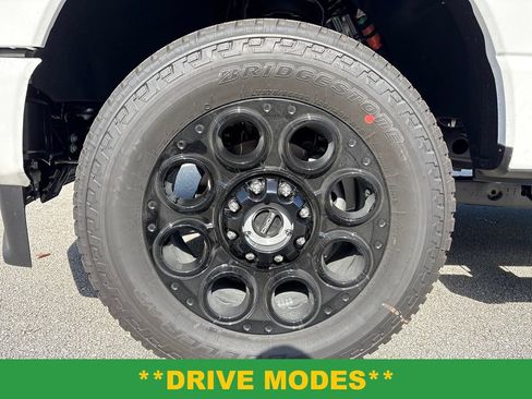 New 2026 Ford F250 Lariat w/ Black Appearance Package AWD/4WD image 14