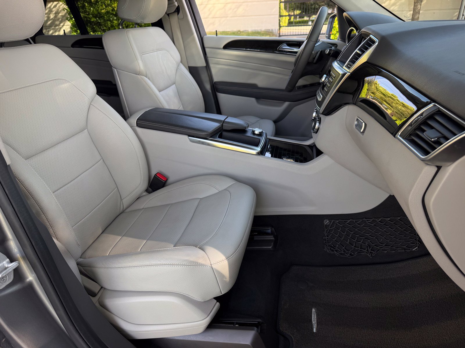 Used 2015 Mercedes-Benz ML 350 4MATIC image 19