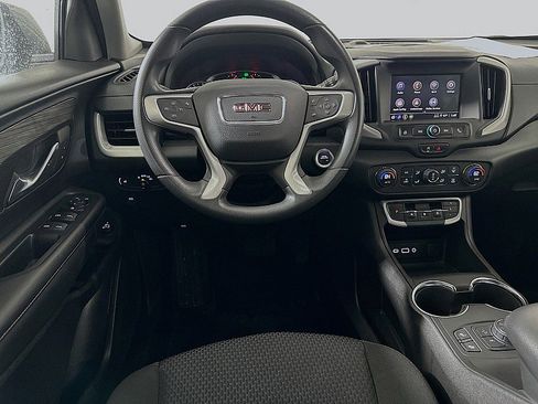 Used 2024 GMC Terrain SLE w/ Driver Convenience Package image 22